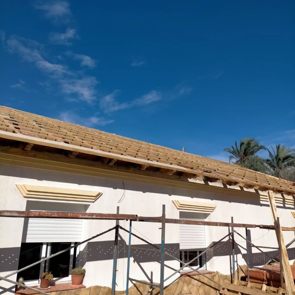 Proyecto Estructura de Cubierta en Fachada